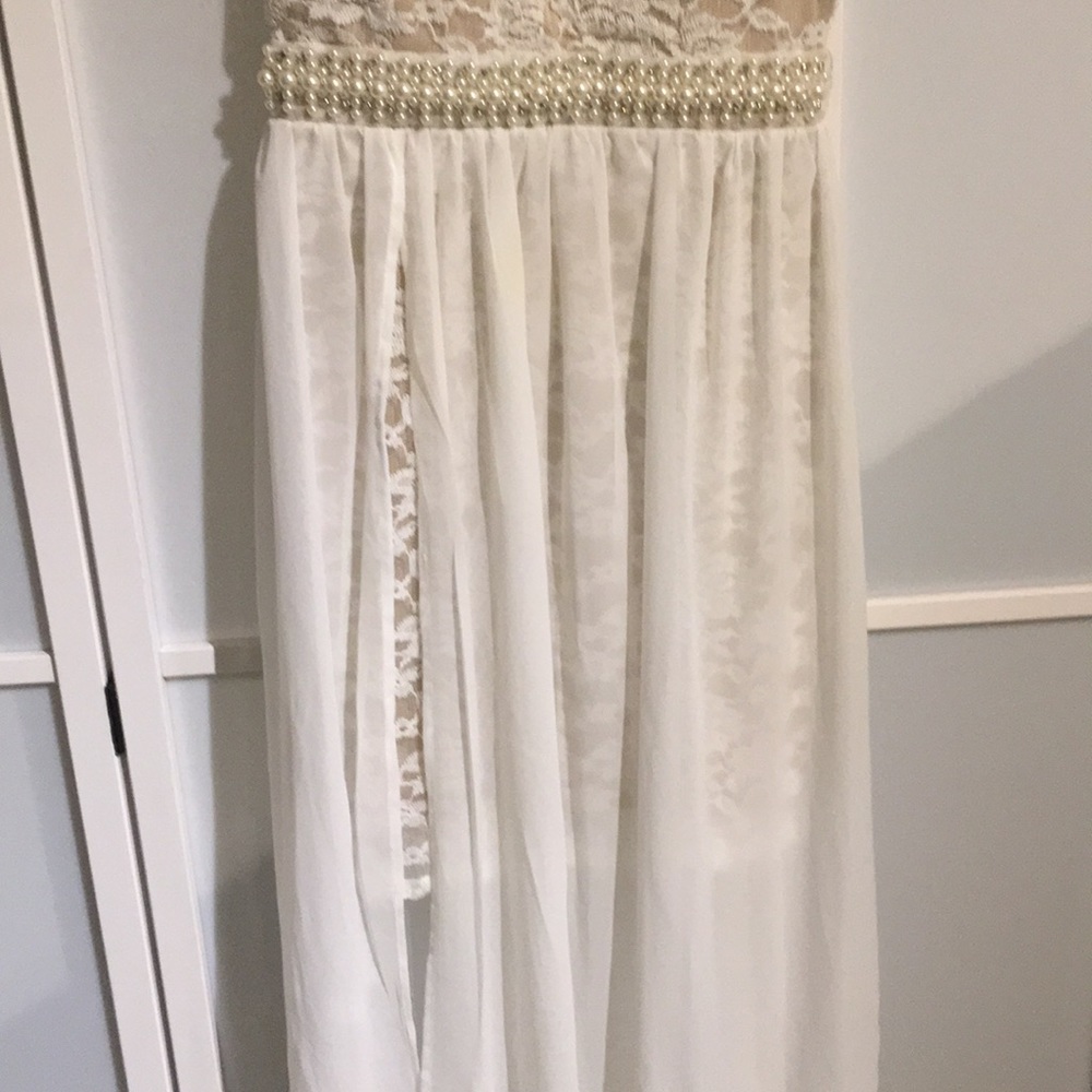 Prom/ Grad Dress - Picture 4 of 7